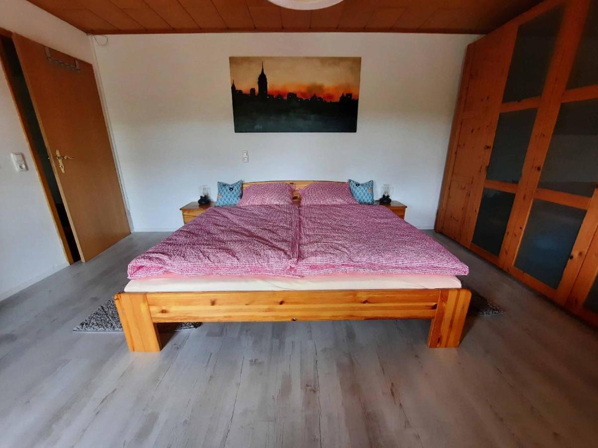 Ferienwohnung Nikoll/Simon Шнайтах Екстериор снимка
