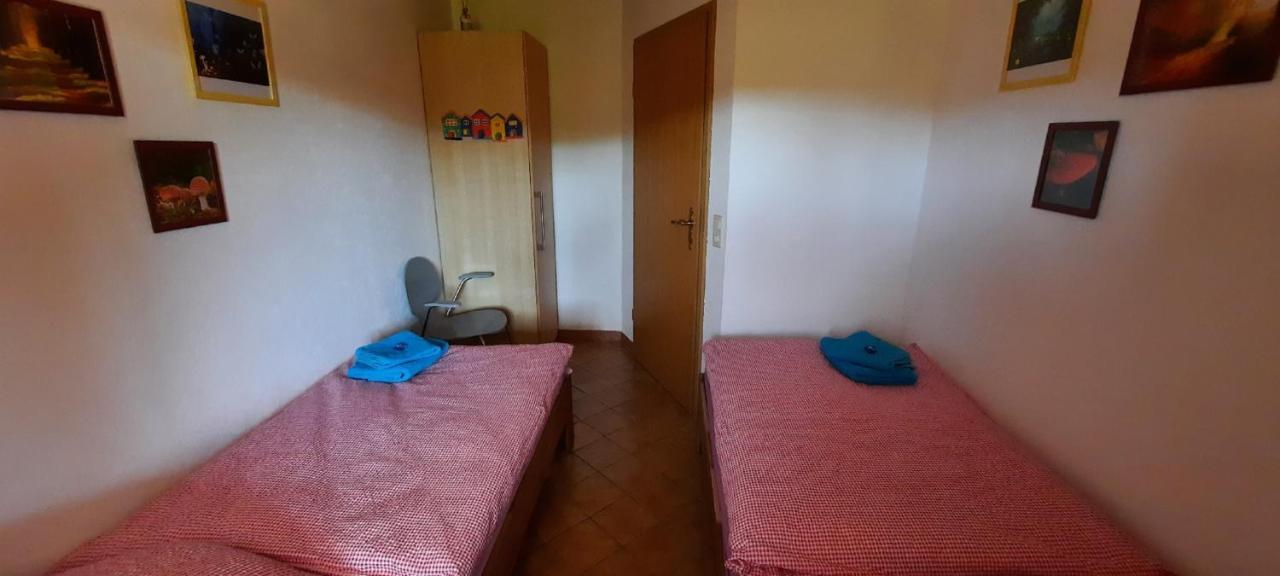 Ferienwohnung Nikoll/Simon Шнайтах Екстериор снимка